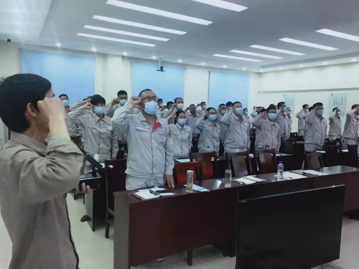 河南濟源中聯水泥有限公司進行安全檢查和培訓